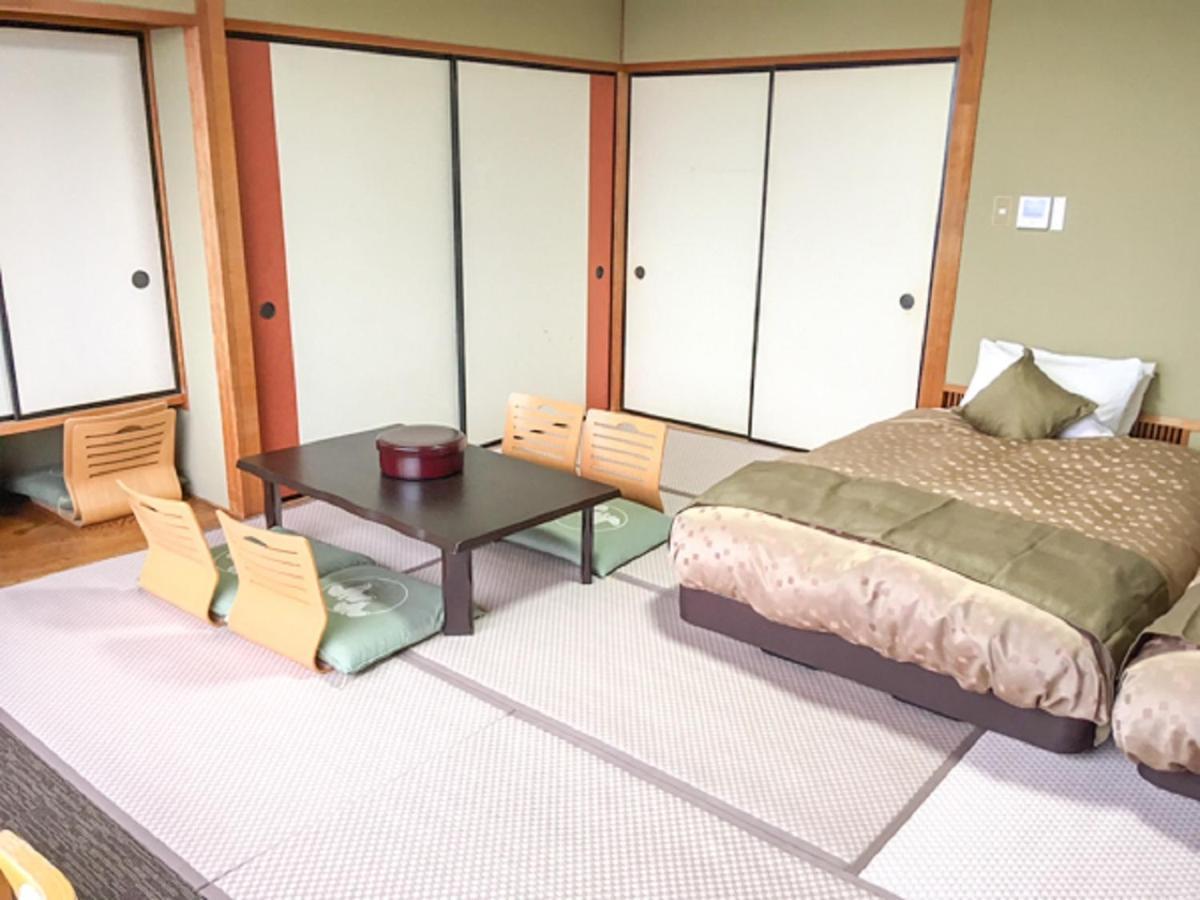 Livemax Resort Kaga Yamashiro Exteriör bild