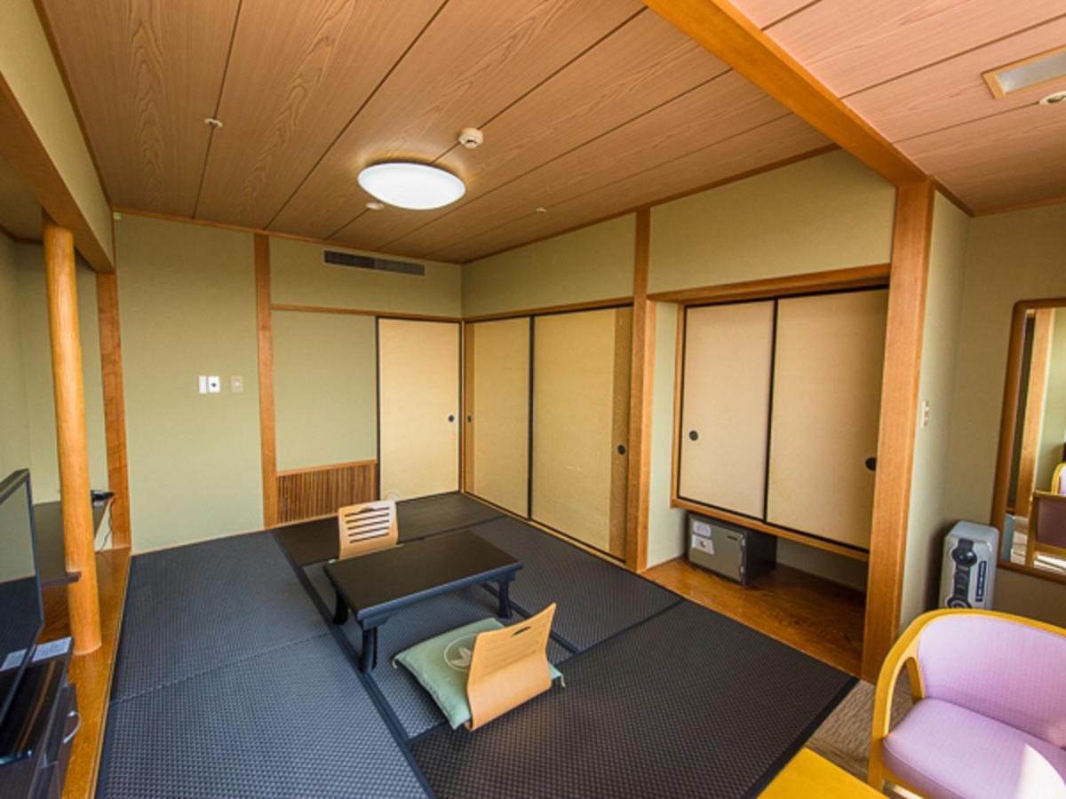 Livemax Resort Kaga Yamashiro Exteriör bild
