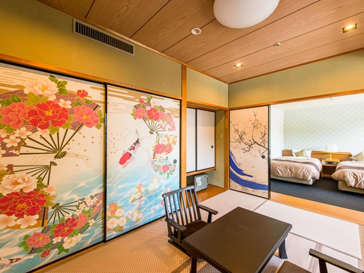 Livemax Resort Kaga Yamashiro Exteriör bild