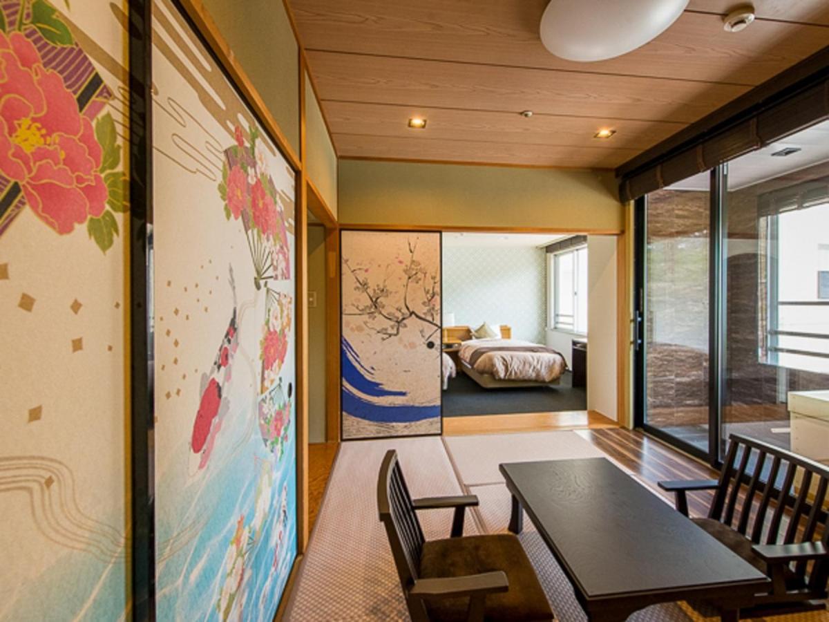 Livemax Resort Kaga Yamashiro Exteriör bild